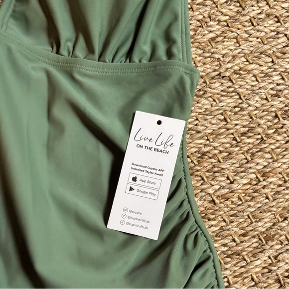 CUPSHE V-Neck Halter Top One Piece Size Small - Picture 8 of 12